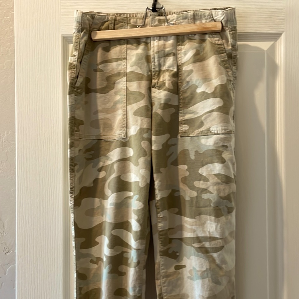 Girlfriend Utility Camo Joggers with Washwell